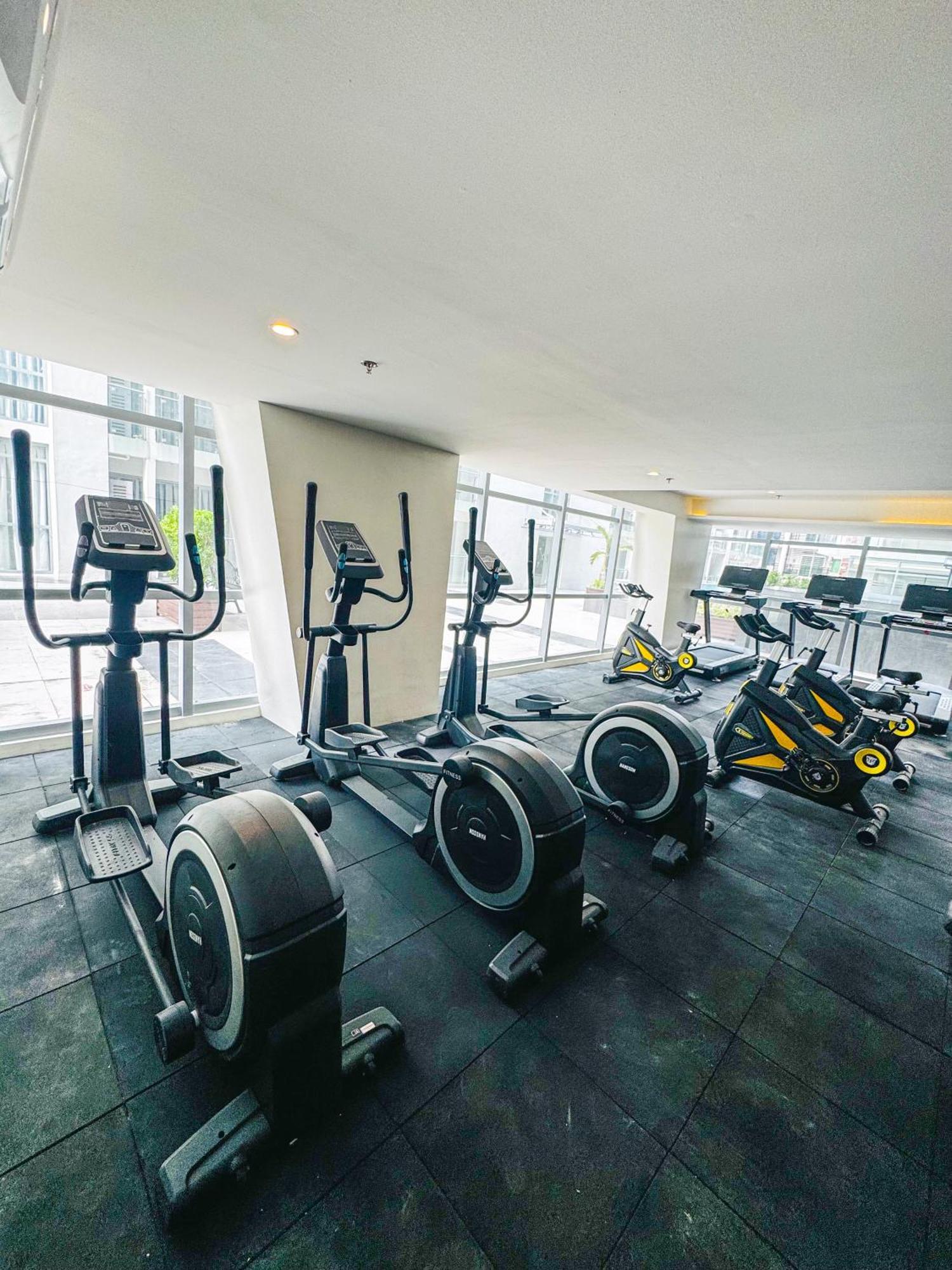 Luxurious European Style Penthouse Modern Apart Ment Cross City Of Dreams Okada Solaire Moa Airport Манила Экстерьер фото